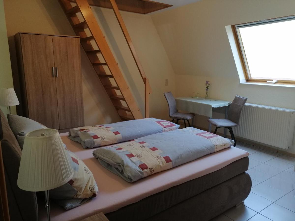 Gaestehaus Herbert Kappes Zeltingen-Rachtig Ngoại thất bức ảnh